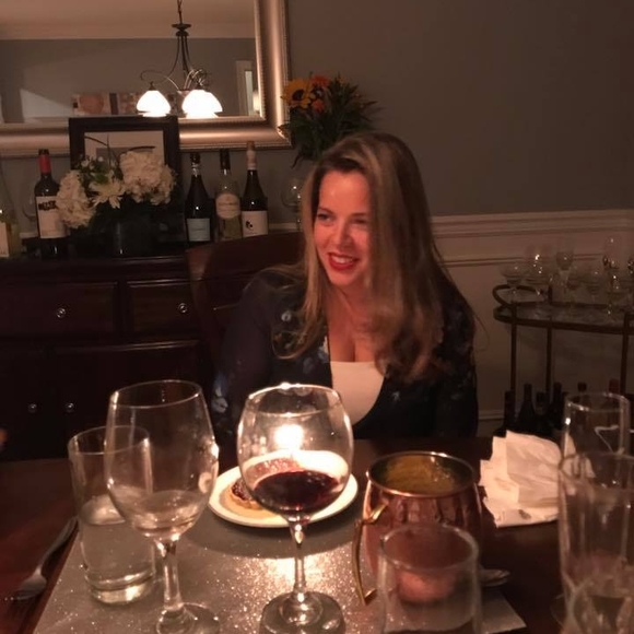 Meet your Posher, Tammy - Picture 1 of 1